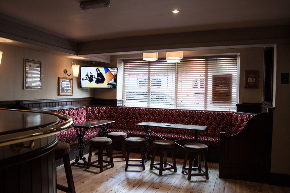 فندق The Coach And Horses هيكسهام المظهر الخارجي الصورة